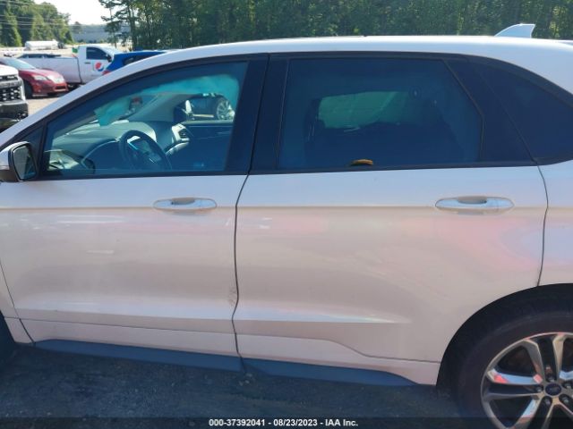 2FMPK4AP6GBB81895 Ford EDGE SPORT