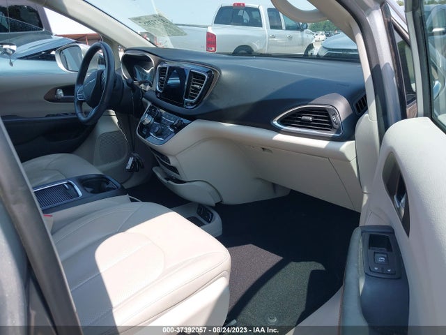 2C4RC1EG8HR513671 Chrysler Pacifica Touring-l Plus