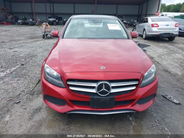 55SWF4KBXJU258929 Mercedes-Benz C-class C 300