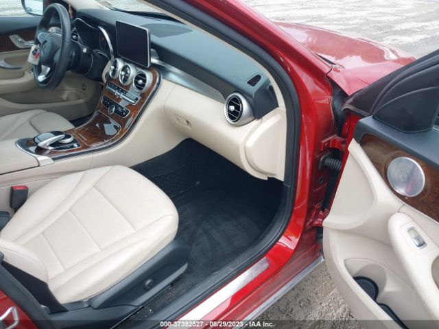 55SWF4KBXJU258929 Mercedes-Benz C-class C 300