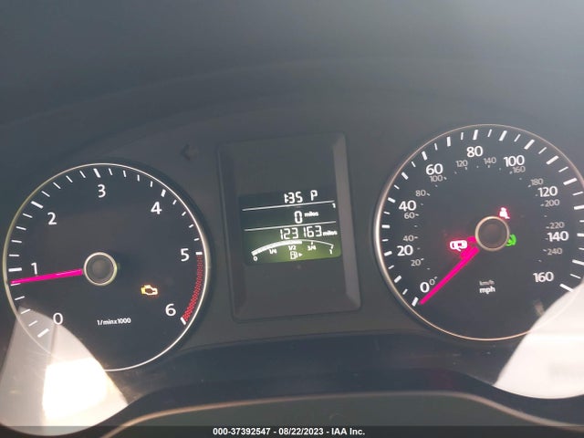 3VWLL7AJ3EM381171 Volkswagen Jetta Sedan Tdi W/premium