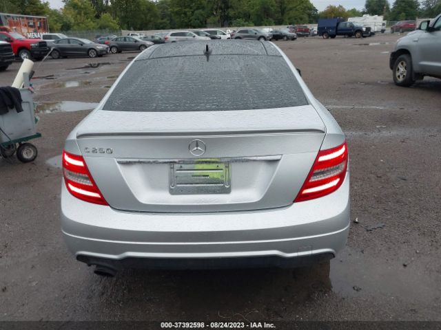 WDDGJ4HB0EG204861 Mercedes-Benz C-class C 250