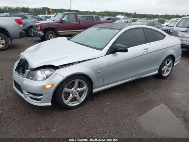 WDDGJ4HB0EG204861 Mercedes-Benz C-class C 250