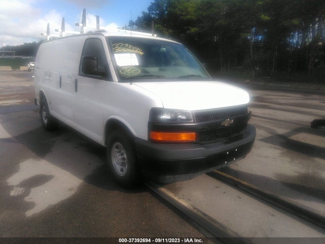 Chevrolet EXPRESS CARGO VAN 2020 1GCWGAFG6L1253483 Image 2