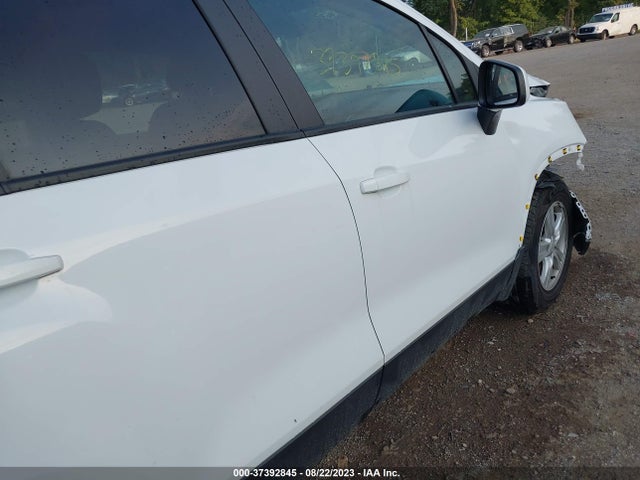 Chevrolet TRAX LS 2020 KL7CJNSB1LB050773 Image 13