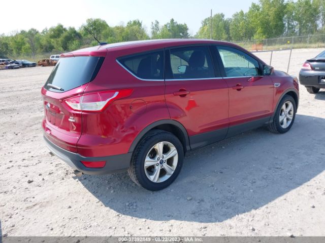 1FMCU9GX2FUC06233 Ford ESCAPE SE