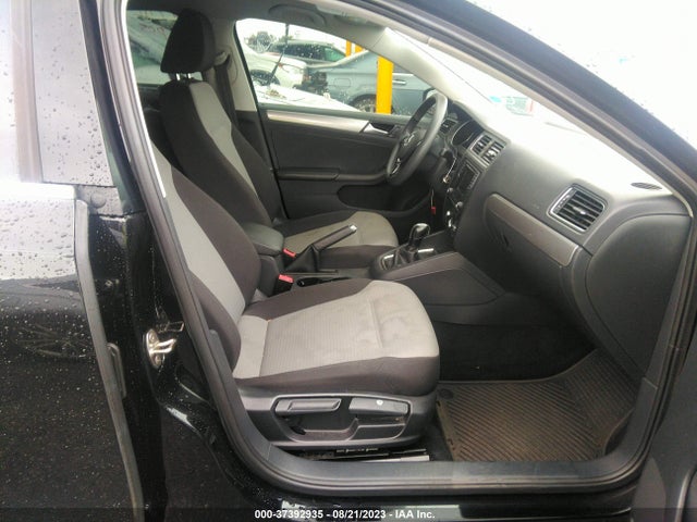 3VW2B7AJ8HM331868 Volkswagen Jetta 1.4t S