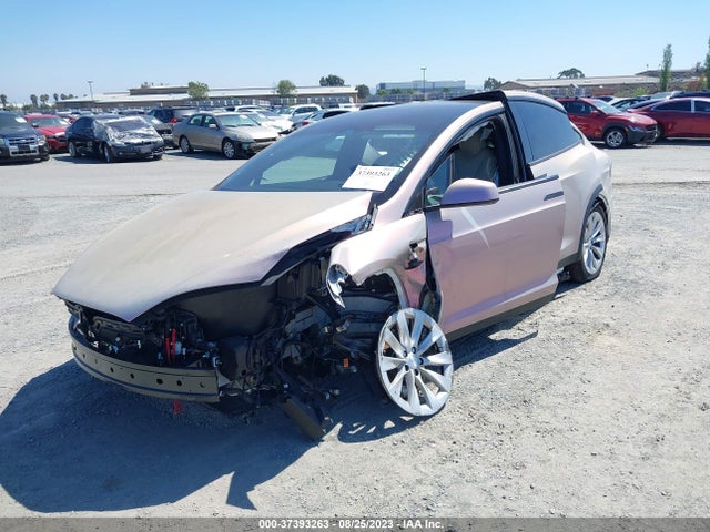 Tesla Model X Long Range 2020 5YJXCAE25LF286097 Image 2