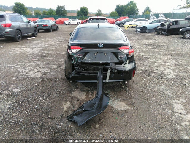 Toyota Corolla Hybrid Le 2022 JTDEAMDE3NJ055933 Image 12