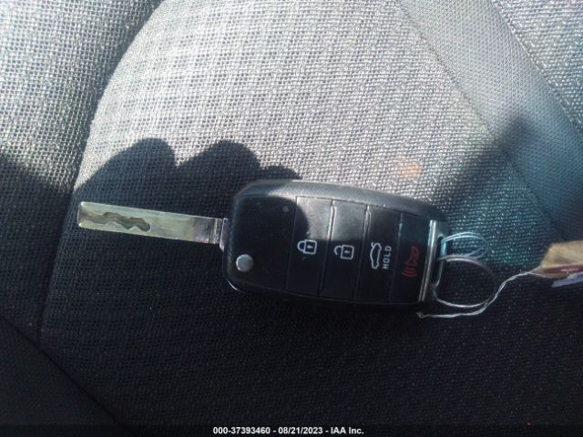 5XXGT4L39GG023496 KIA Optima Lx