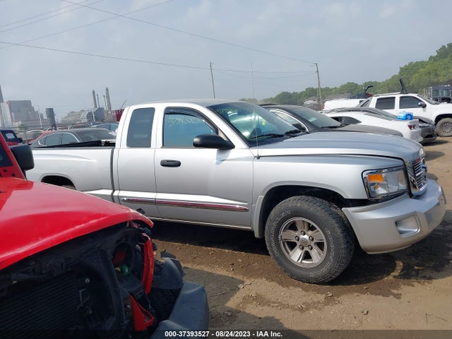 2008 Dodge Dakota Laramie მანქანა იყიდება აუქციონზე, vin: 1D7HW52N28S594409, აუქციონის ნომერი: 37393527