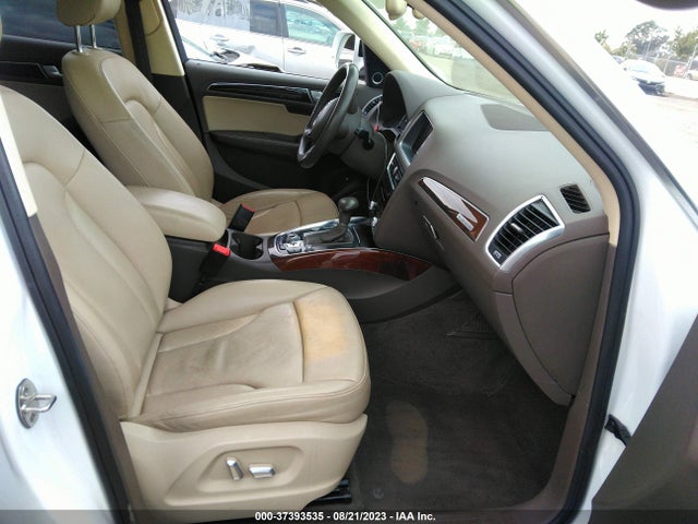WA1LFAFP4FA068854 Audi Q5 Premium Plus