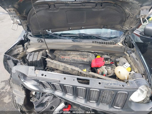ZACCJBCB1JPH95669 Jeep Renegade Trailhawk