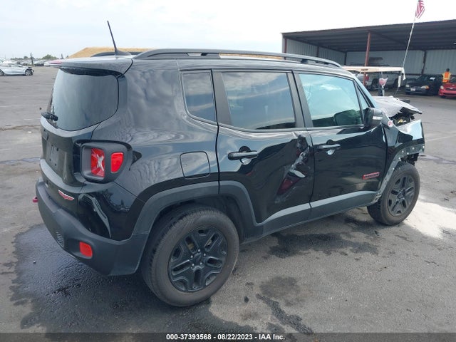 ZACCJBCB1JPH95669 Jeep Renegade Trailhawk