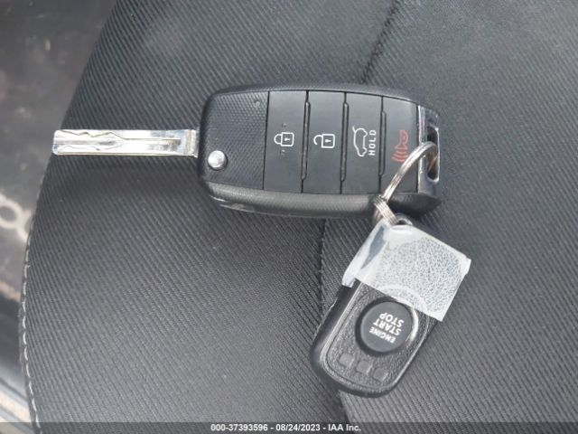 KNDJP3A53J7567100 KIA SOUL +