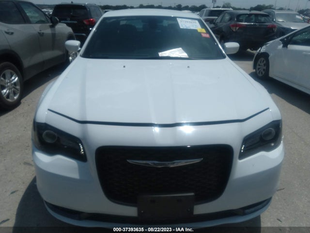 Chrysler 300 300s 2019 2C3CCABG4KH682775 Image 4