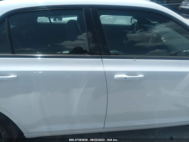 Chrysler 300 300s 2019 2C3CCABG4KH682775 Image 5
