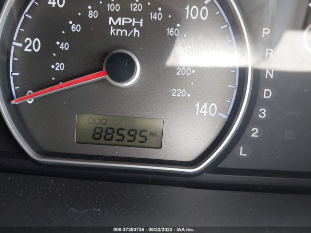 2008 HYUNDAI ELANTRA GLS/SE VIN: KMHDU46DX8U302130