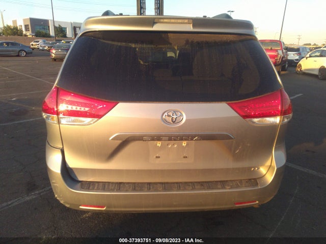 2012 TOYOTA SIENNA LE VIN: 5TDKK3DC8CS247180