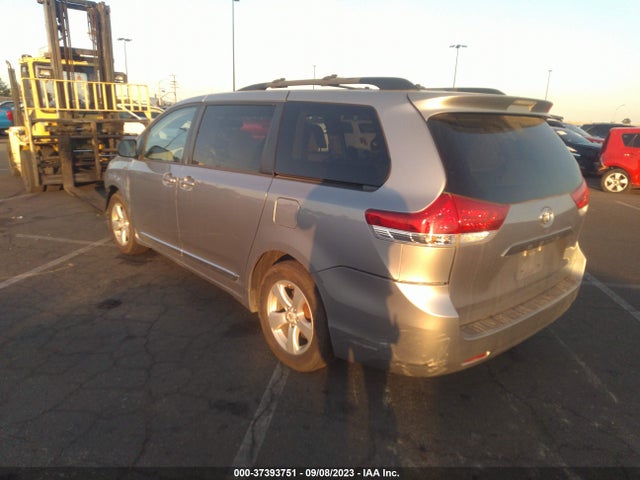 2012 TOYOTA SIENNA LE VIN: 5TDKK3DC8CS247180