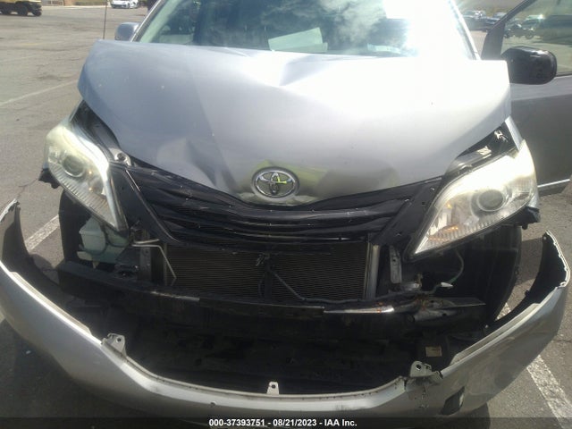 2012 TOYOTA SIENNA LE VIN: 5TDKK3DC8CS247180