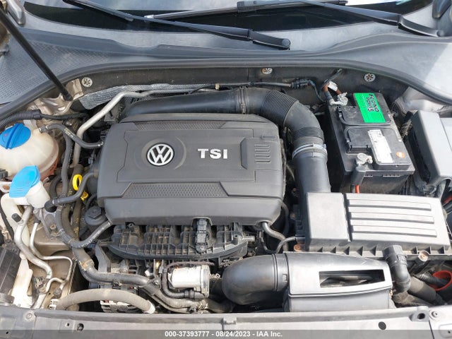 1VWAT7A38FC024015 Volkswagen Passat 1.8t Wolfsburg Ed