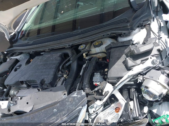 Chevrolet CRUZE LT 2018 1G1BE5SM8J7228224 Image 10