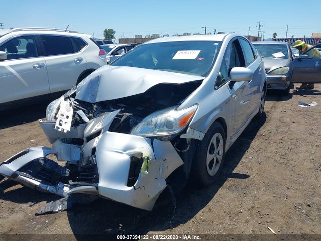 Toyota Prius Four 2015 JTDKN3DU6F0449667 Image 2