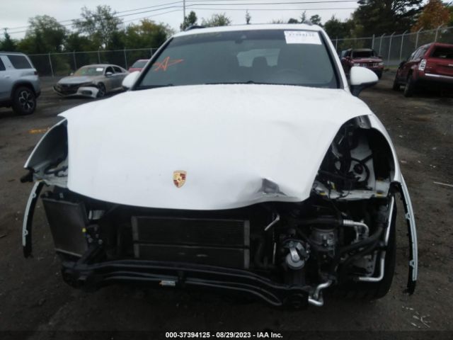 WP1AE2A27HLA70072 Porsche Cayenne S E-hybrid