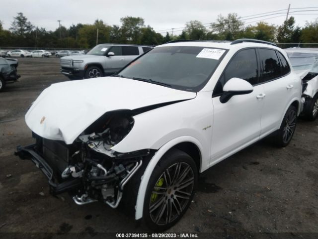 WP1AE2A27HLA70072 Porsche Cayenne S E-hybrid