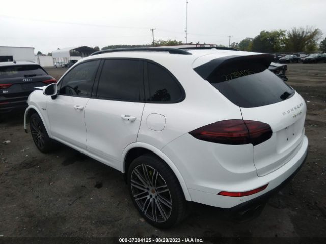 WP1AE2A27HLA70072 Porsche Cayenne S E-hybrid