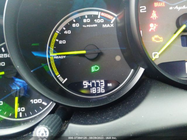 WP1AE2A27HLA70072 Porsche Cayenne S E-hybrid