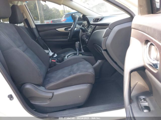 KNMAT2MT8FP581890 Nissan ROGUE SV