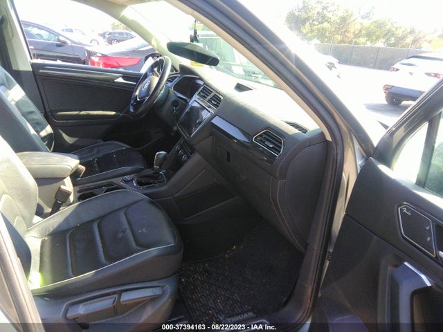 3VV4B7AXXJM211710 Volkswagen Tiguan Sel Premium