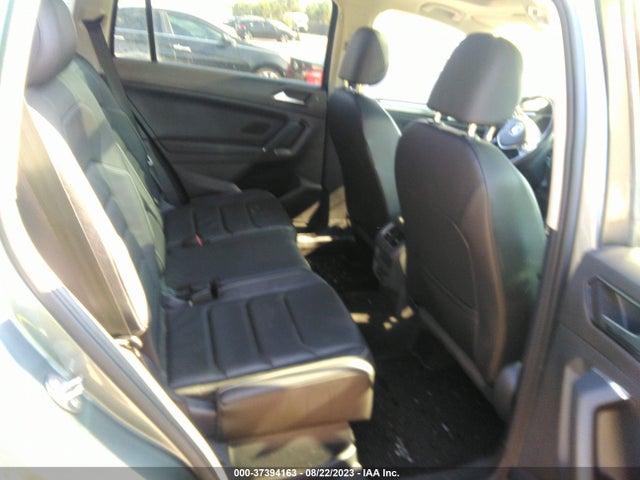 3VV4B7AXXJM211710 Volkswagen Tiguan Sel Premium