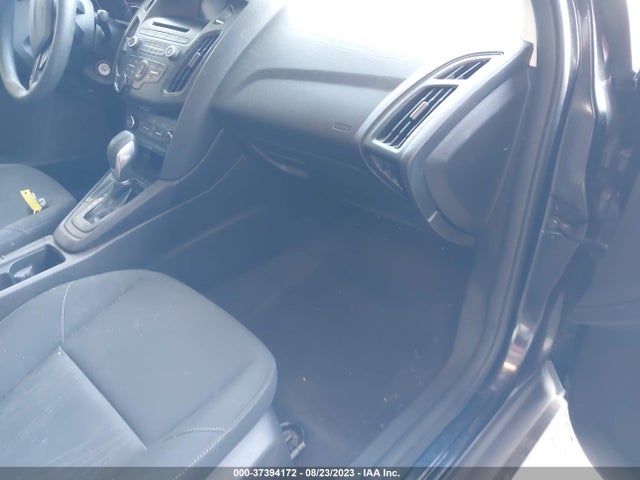 1FADP3F24FL363762 Ford FOCUS SE