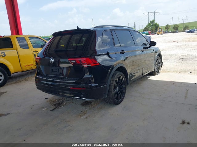 3VV3B7AX3LM054763 Volkswagen Tiguan Se/sel/se R-line Black