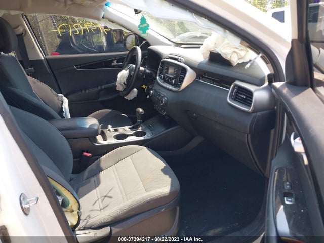 2016 KIA SORENTO LX VIN: 5XYPGDA34GG047305