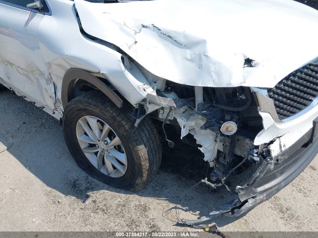 2016 KIA SORENTO LX VIN: 5XYPGDA34GG047305