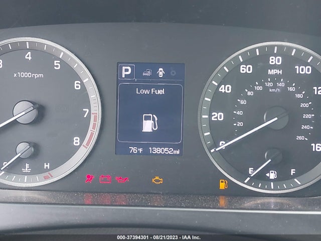 2015 HYUNDAI SONATA 2.4L SE VIN: 5NPE24AFXFH002828