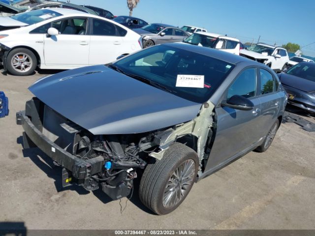 3KPF54AD2NE491030 KIA Forte Gt-line