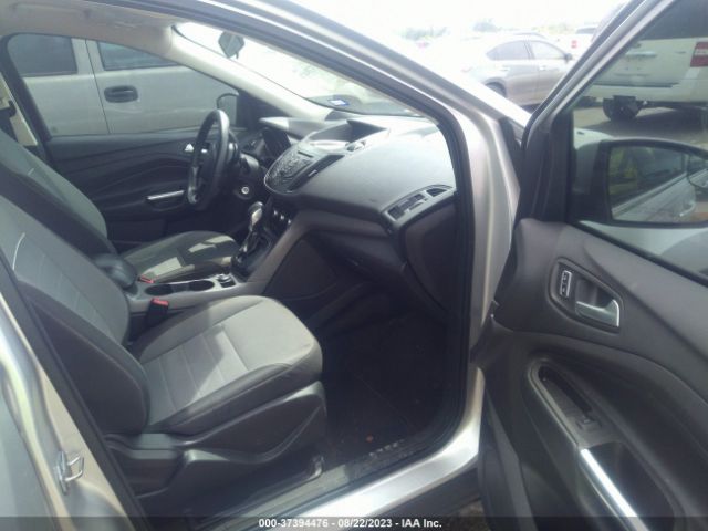1FMCU0GXXEUC73530 Ford ESCAPE SE