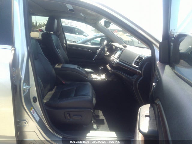 Toyota Highlander Limited 2016 5TDYKRFH3GS165188 Image 5
