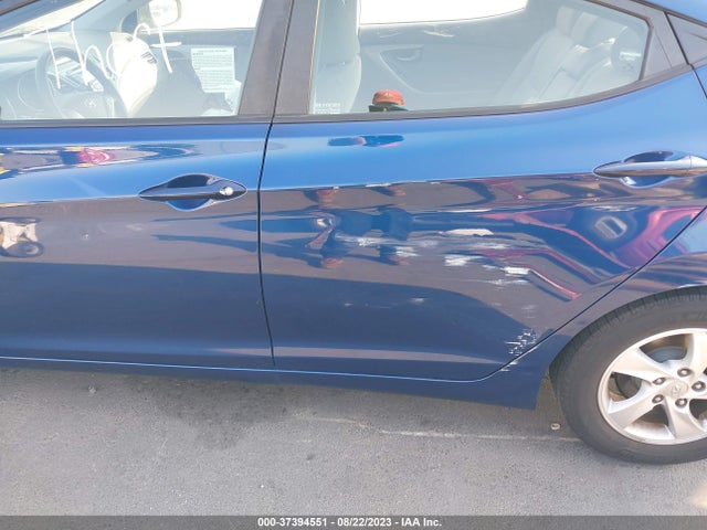 Hyundai ELANTRA SE 2015 5NPDH4AE1FH572797 Image 12