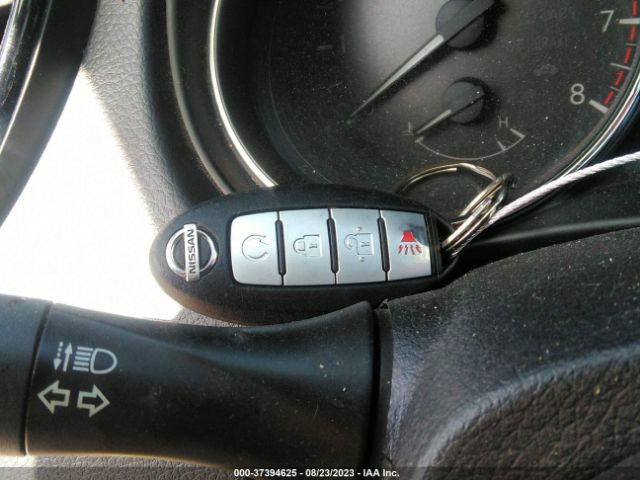 JN1BJ1CP3HW008920 Nissan Rogue Sport Sl