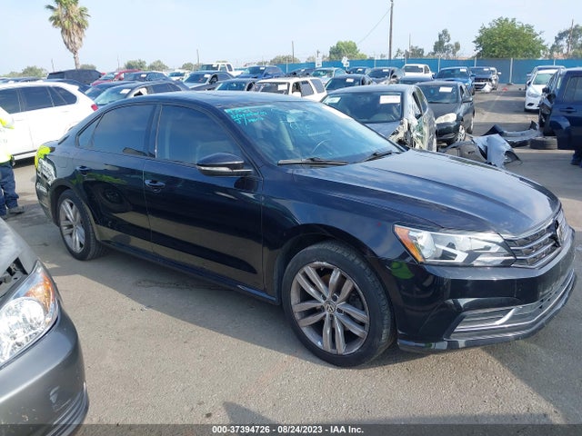 1VWLA7A35KC011540 Volkswagen Passat 2.0t Wolfsburg Edition