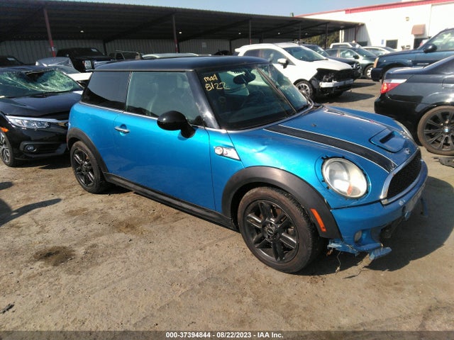 2011 MINI COOPER S WMWSV3C52BTY20307 Photo 0