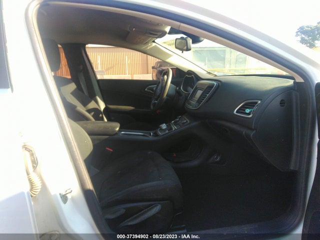1C3CCCABXFN715406 Chrysler 200 Limited