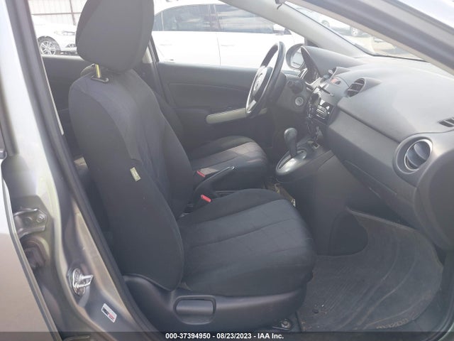 Mazda Mazda2 Sport 2014 JM1DE1KZXE0172239 Image 6
