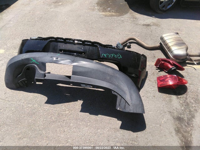 WVGAV7AX0FW508674 Volkswagen TIGUAN SE